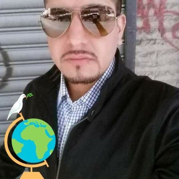 Meet your Posher, Fausto - Picture 1 of 1